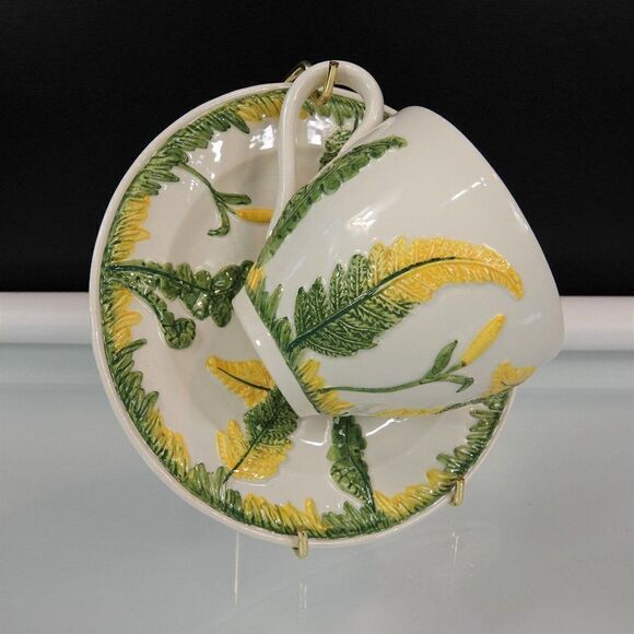 Vintage Italian Cup And Saucer Set Green Garden Ferns And Flower Bud Cottagecore - Picture 1 of 12